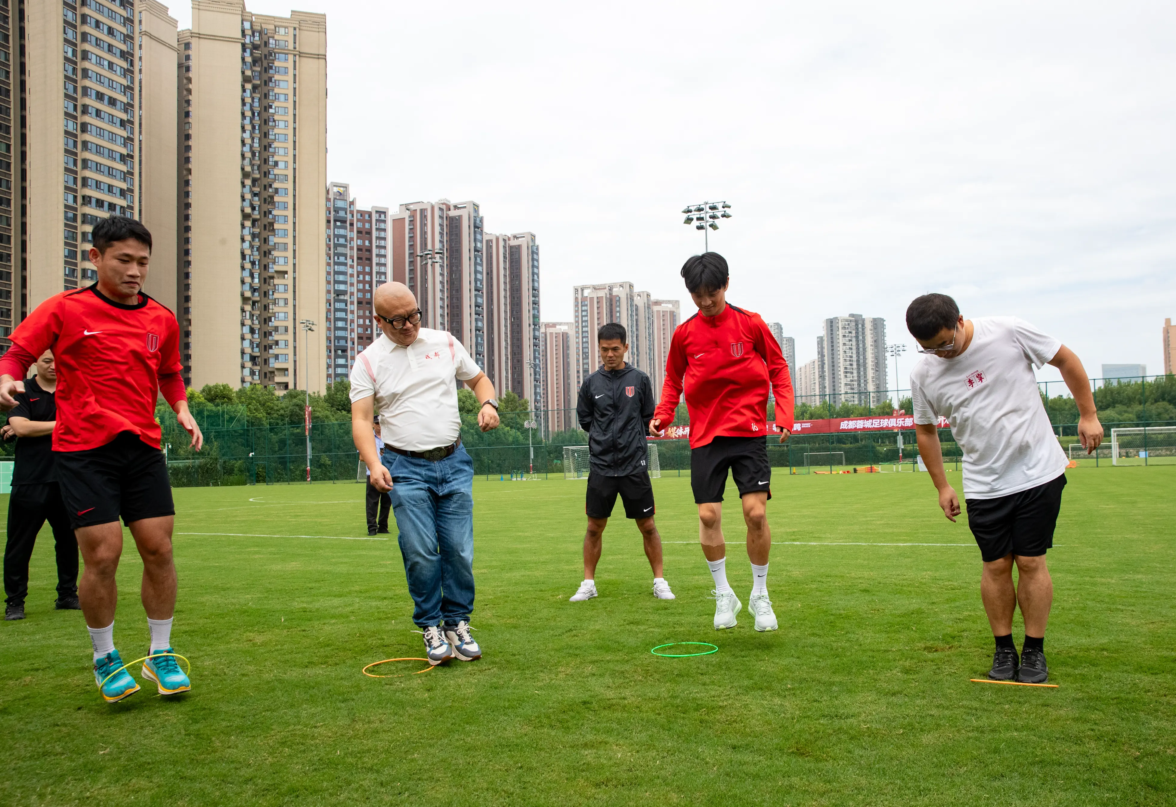 取得较大突, 乐部强队进 取得较大突, 乐部强队进