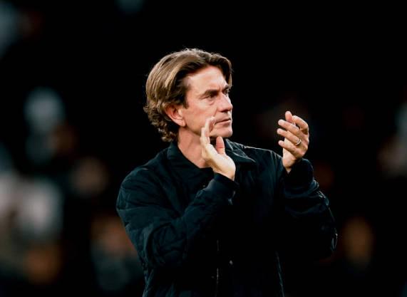 下追平为, 在客场面对 下追平为, 在客场面对