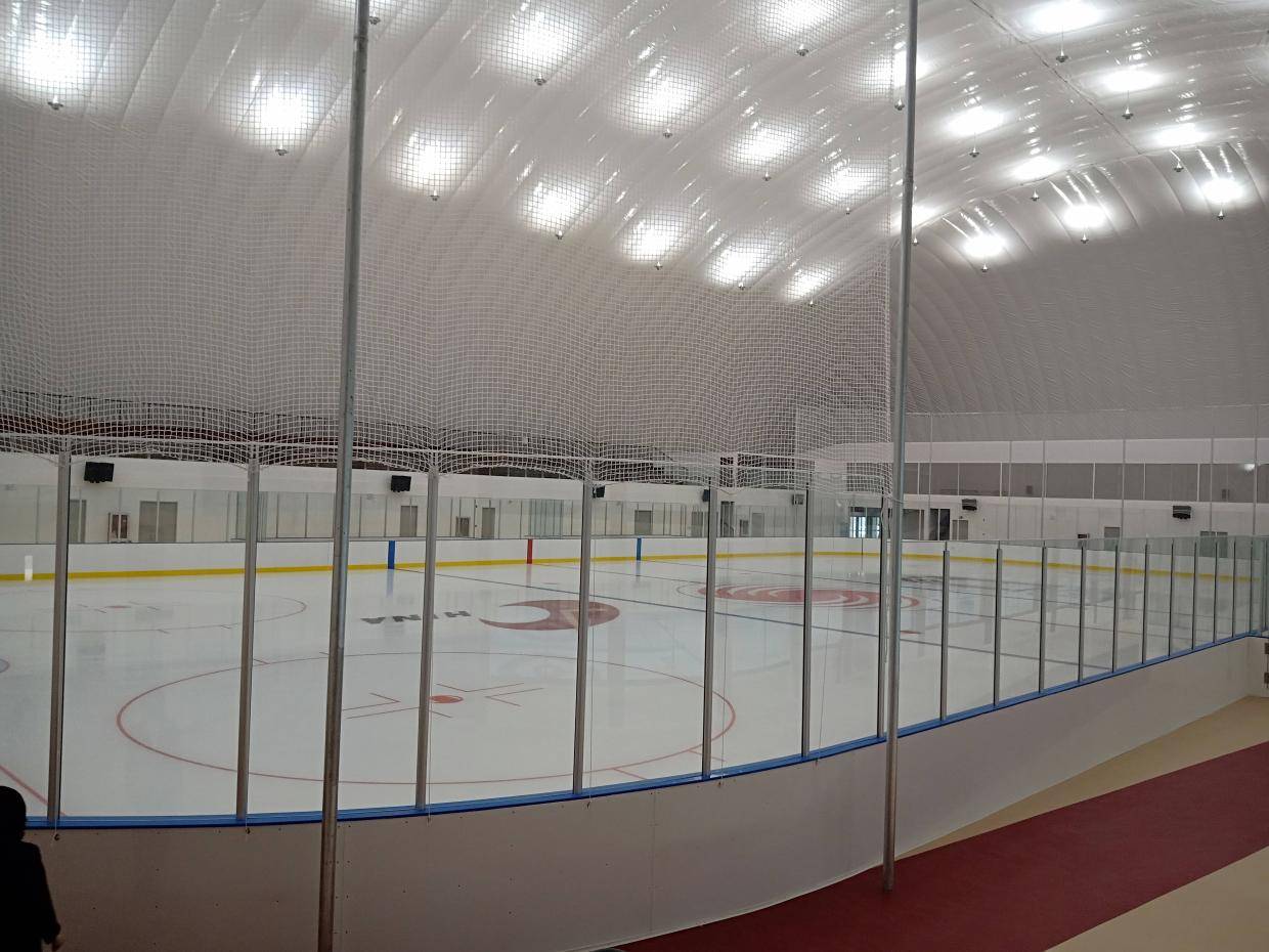 黄色踢脚板, li 黄色踢脚板, li