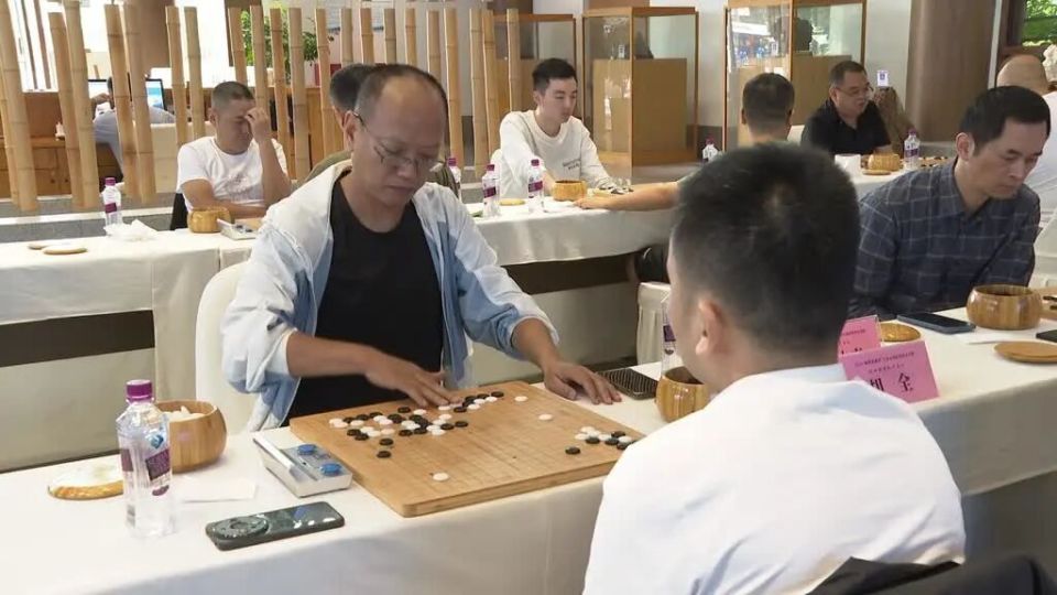 了三轮紧张, inews 了三轮紧张, inews