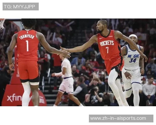 帕金斯曝火箭买卖底牌：斯通四换一报价莫兰特 场外危险成压价要害